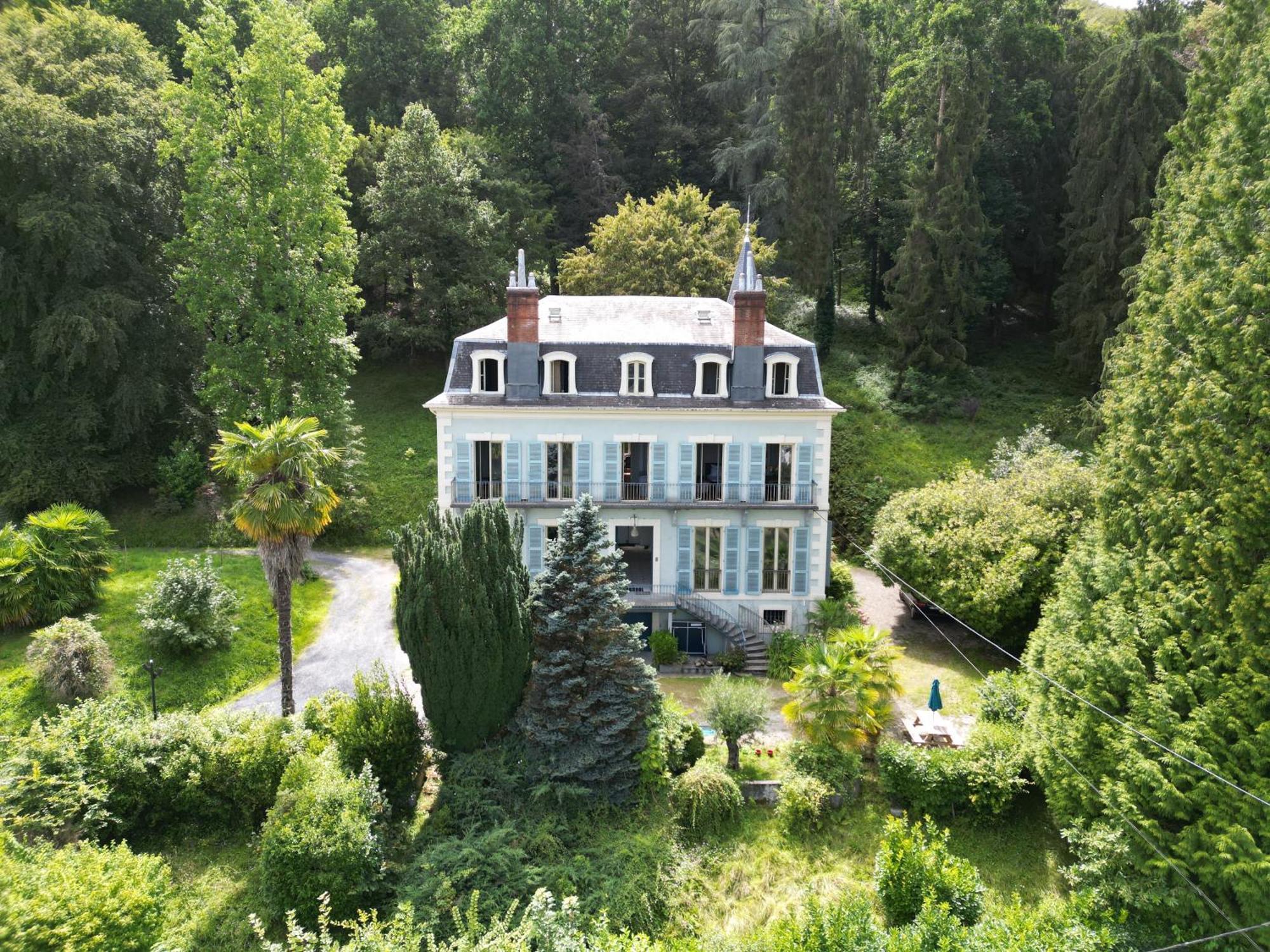 Villa Morton - Domaine Du Grand Tourmalet Pic Du Midi 巴涅尔德比戈尔 外观 照片